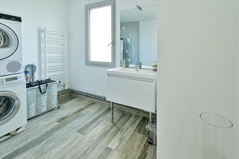 Appartement - 199 m² - 5 pièces