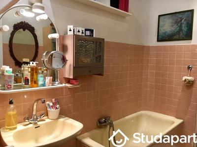 Chambre - 25 m² - 1 pièce