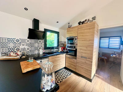 Maison - 79 m² - 4 pièces