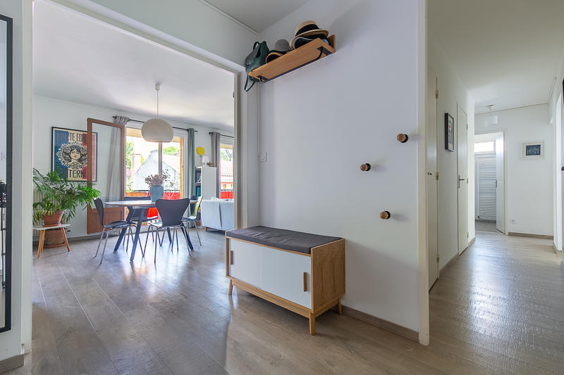 Appartement - 98 m² - 5 pièces