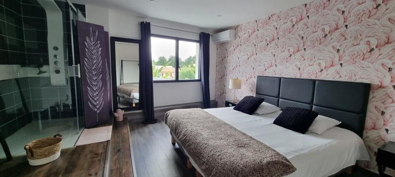 Maison - 805 m² - 16 pièces