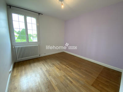 Maison - 180 m² - 6 pièces