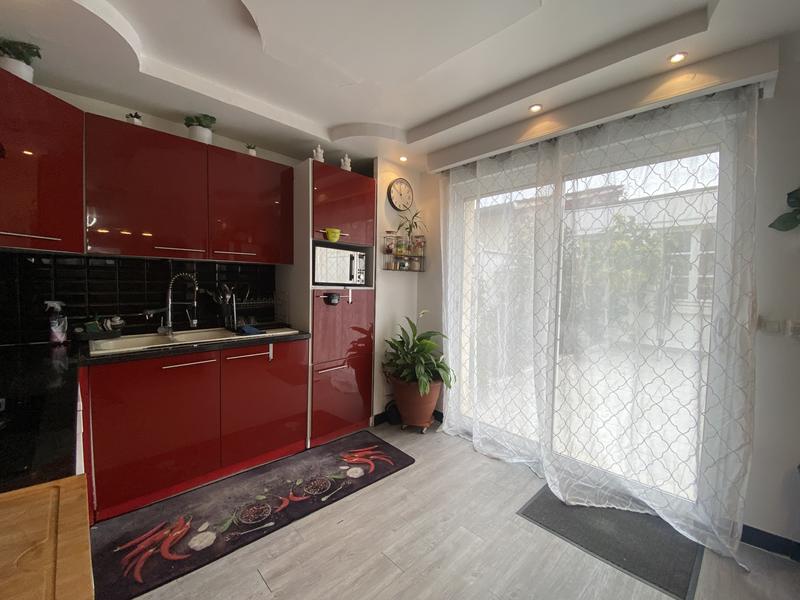 Maison - 146 m² - 7 pièces