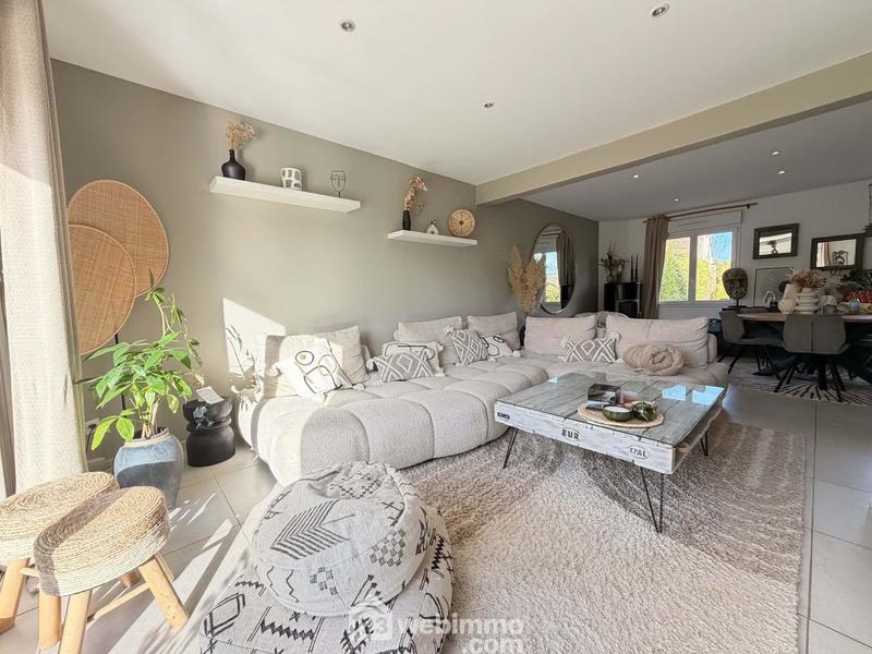 Maison - 152 m² - 5 pièces