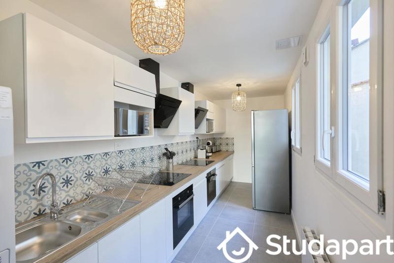 Chambre - 12 m² - 1 pièce