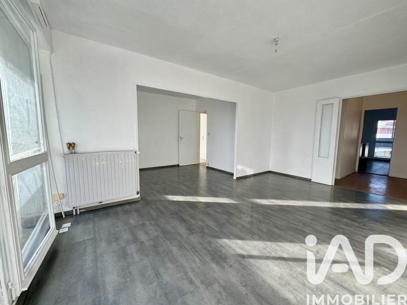 Appartement - 96 m² - 5 pièces