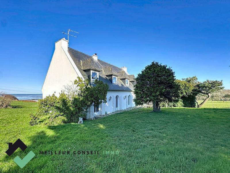 Maison - 217 m² - 10 pièces