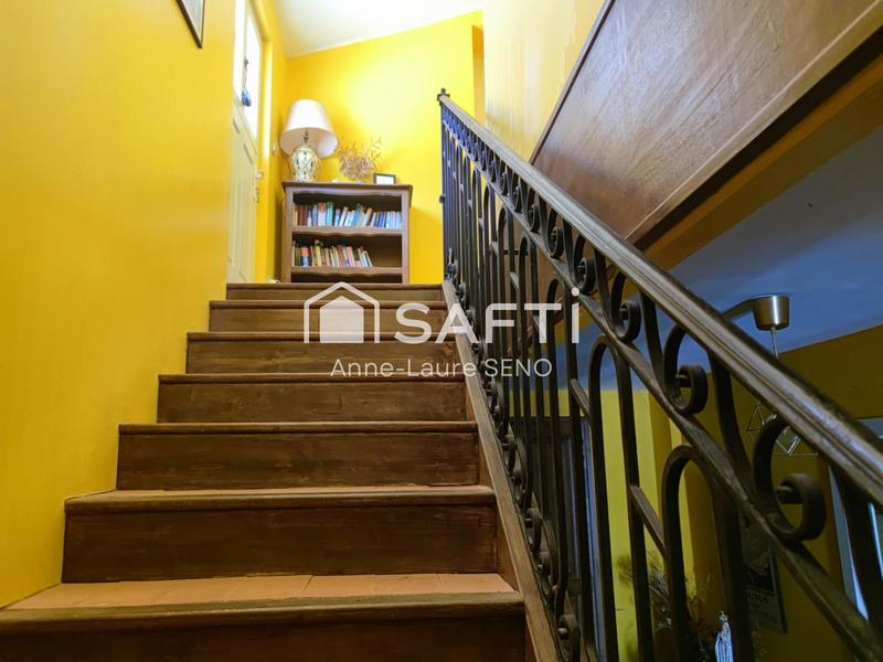 Maison - 395 m² - 14 pièces