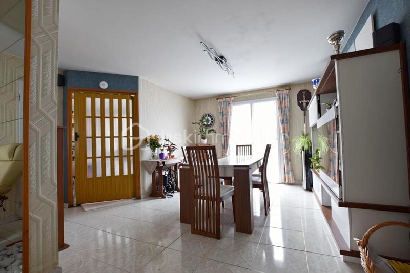 Maison - 108 m² - 4 pièces