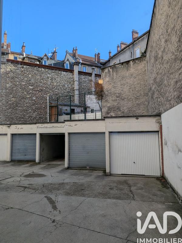 Appartement - 75 m² - 4 pièces