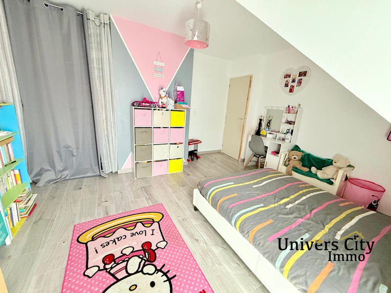 Maison - 103 m² - 6 pièces