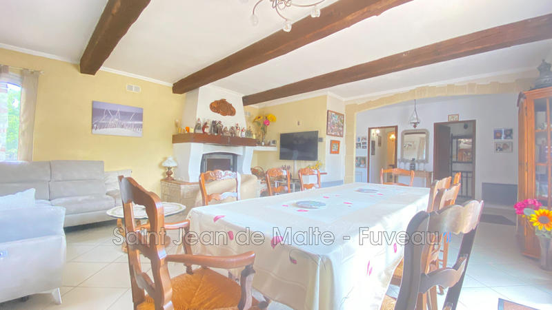 Maison - 160 m² - 7 pièces