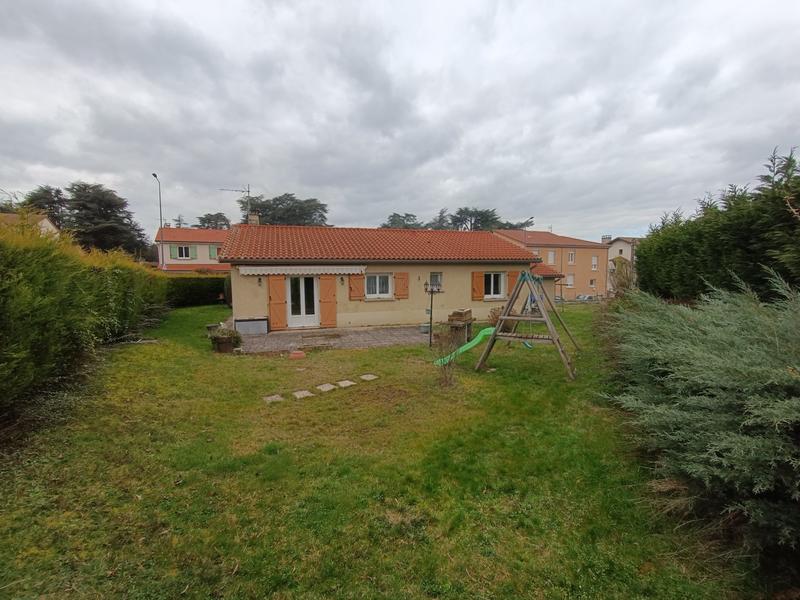 Maison - 88 m² - 4 pièces