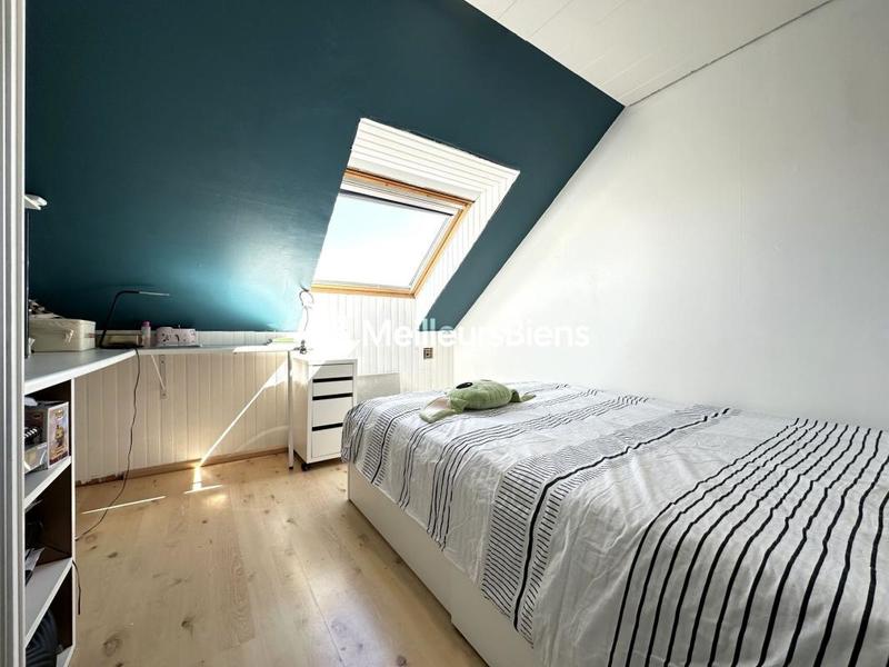 Maison - 197 m² - 8 pièces