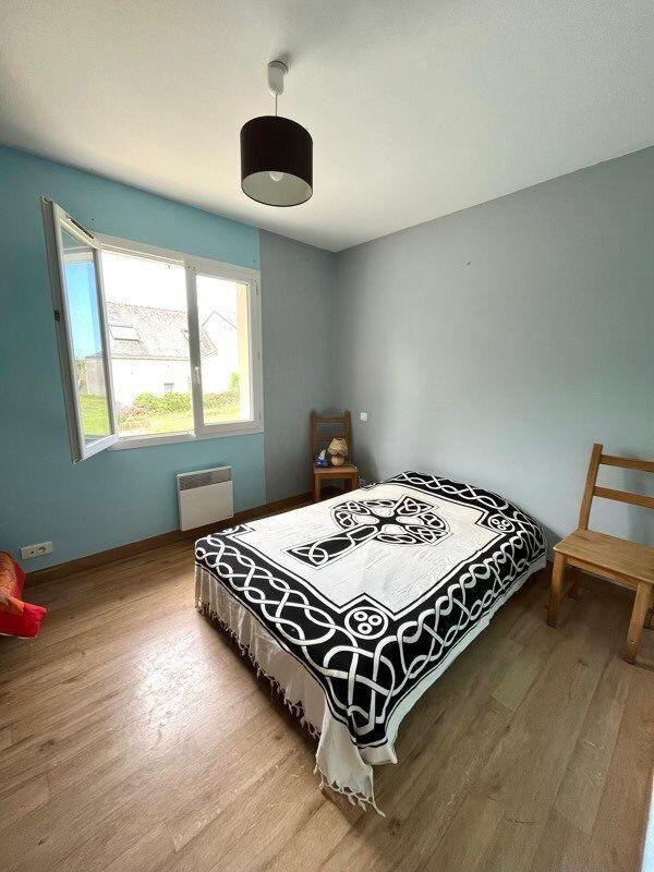 Maison - 87 m² - 7 pièces