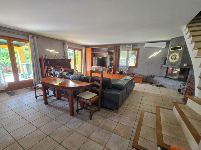 Villa - 117 m² - 4 pièces