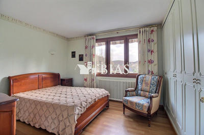 Maison - 102 m² - 4 pièces