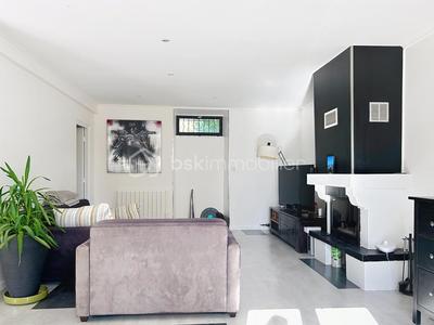 Maison de village - 92 m² - 5 pièces