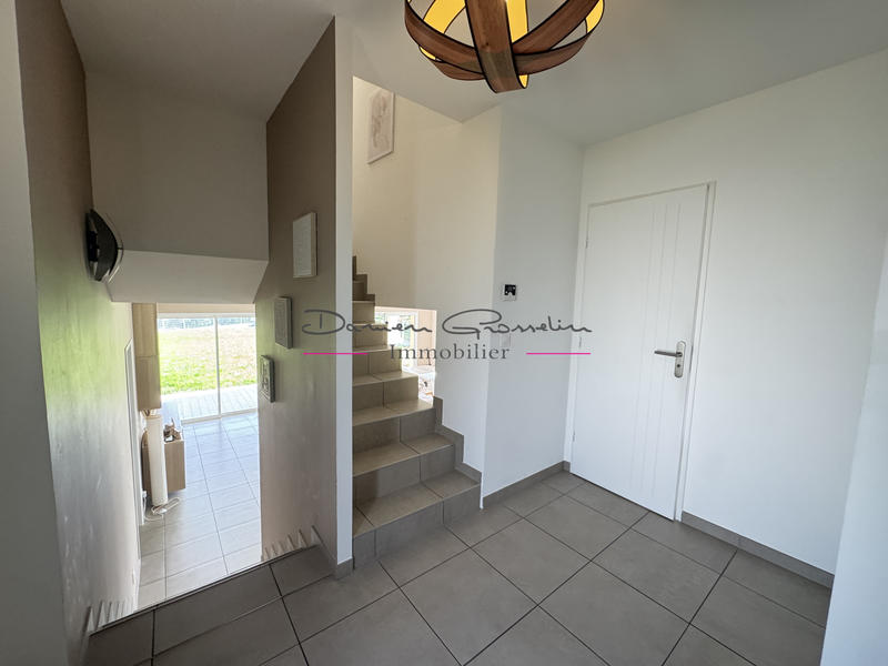 Maison - 120 m² - 5 pièces