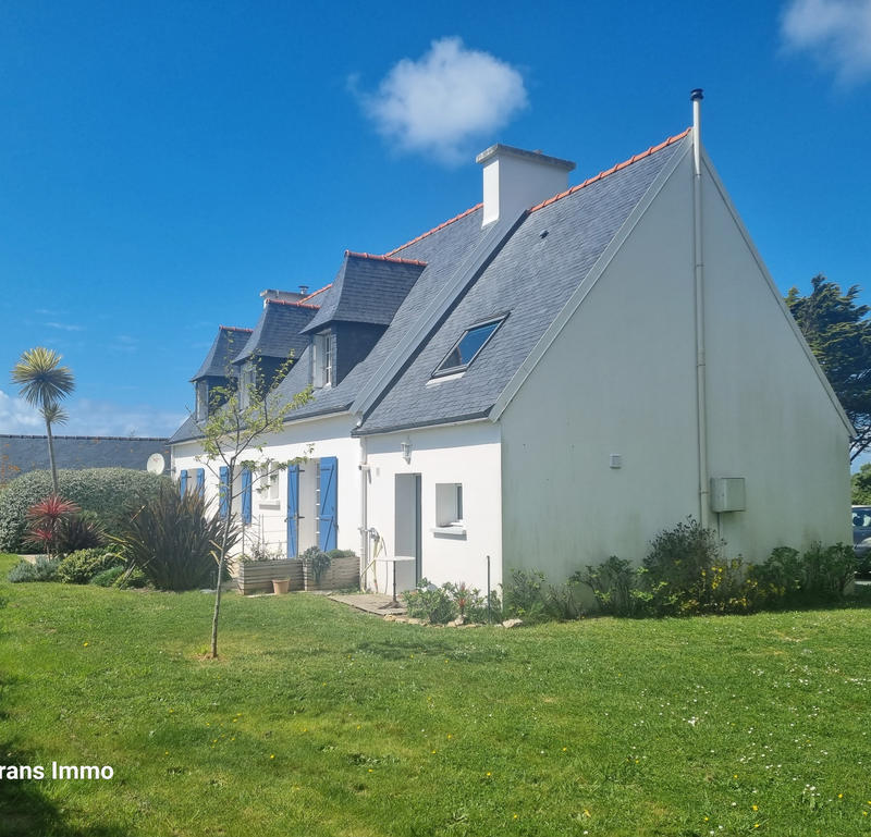 Maison - 180 m² - 7 pièces