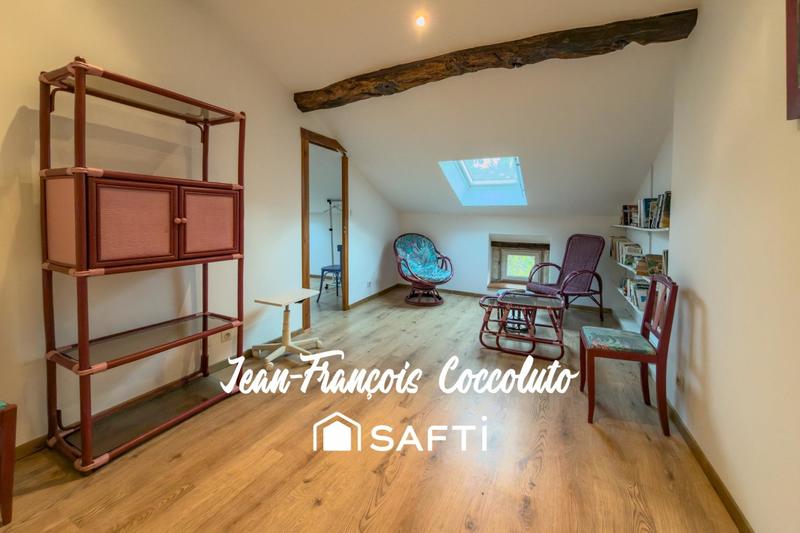 Maison - 166 m² - 7 pièces