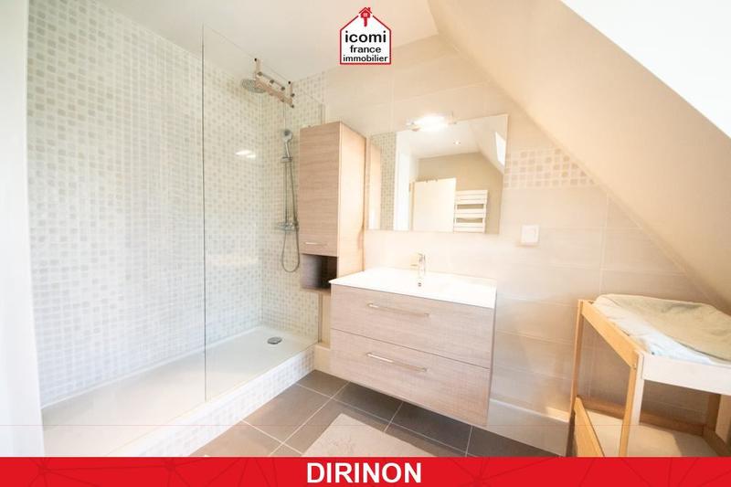 Maison - 121 m² - 5 pièces