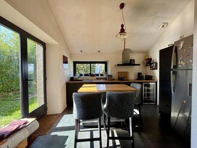 Maison - 150 m² - 6 pièces