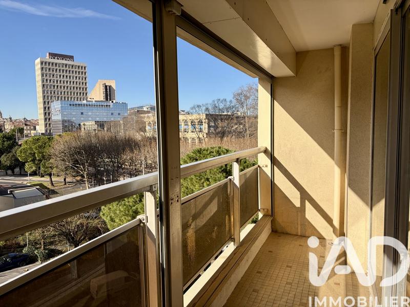 Appartement - 100 m² - 4 pièces