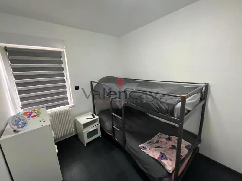 Maison - 93 m² - 5 pièces