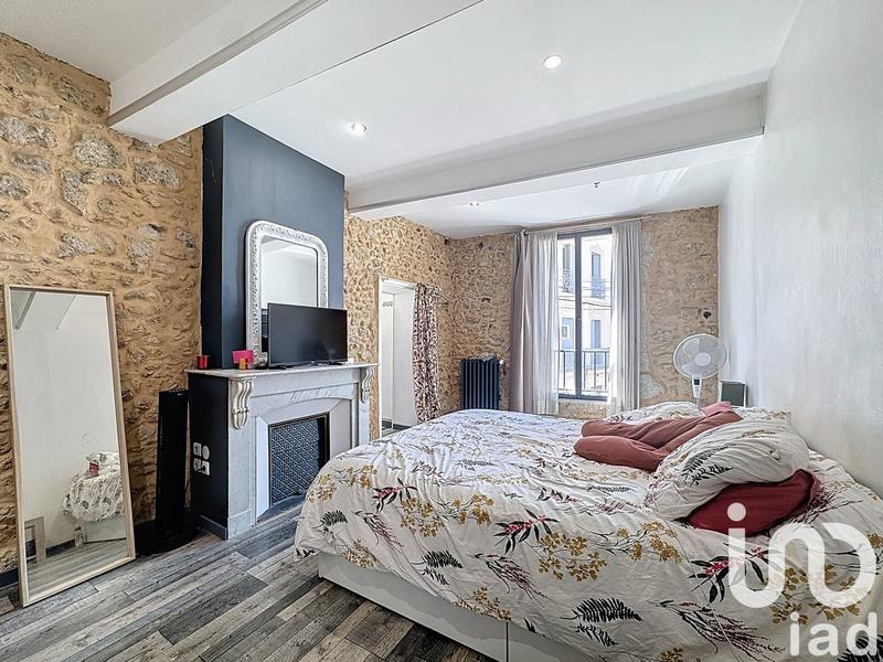 Maison - 250 m² - 6 pièces