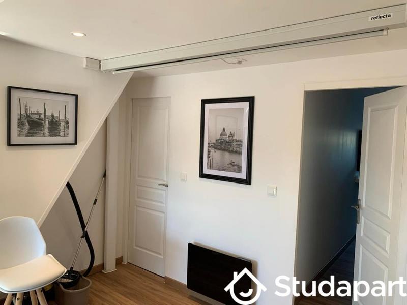 Chambre - 15 m² - 1 pièce