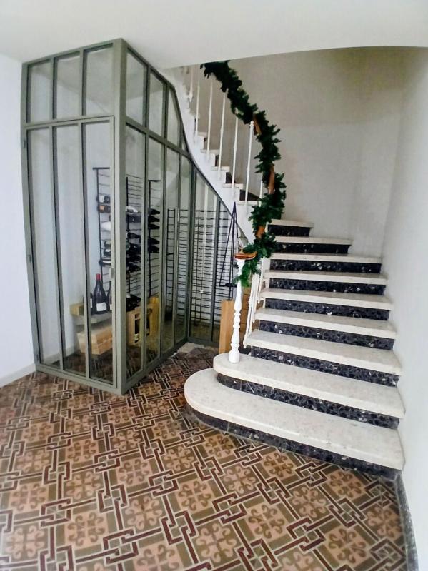 Maison - 350 m² - 9 pièces