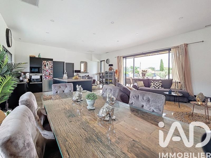 Maison - 143 m² - 5 pièces