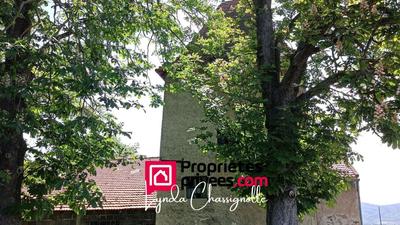 Grange - 400 m² - 4 pièces