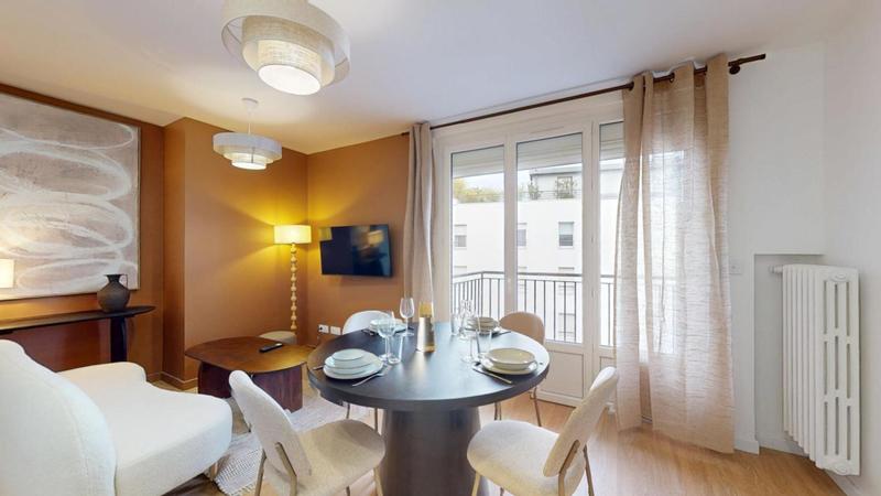 Appartement - 75 m² - 5 pièces