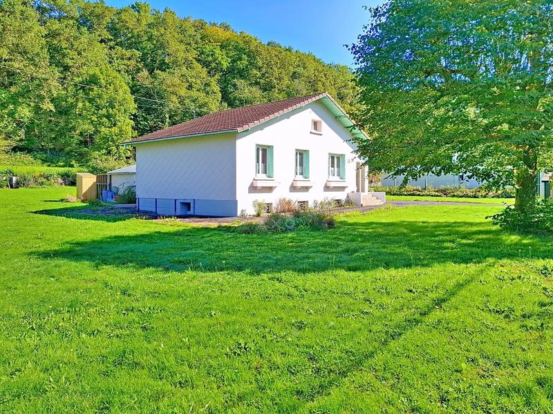 Maison - 96 m² - 4 pièces