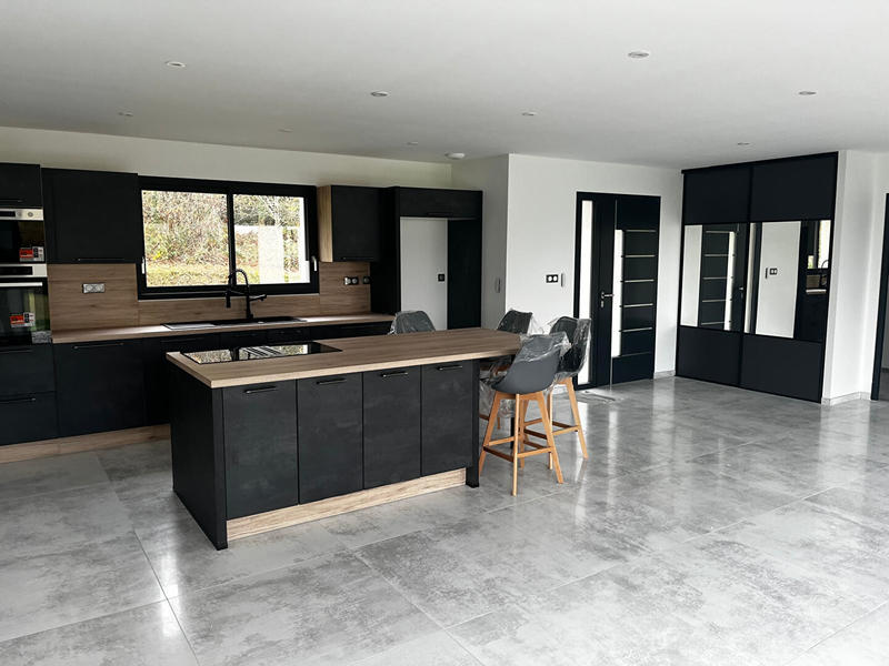 Maison - 131 m² - 4 pièces