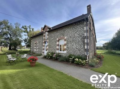 Maison - 267 m² - 7 pièces