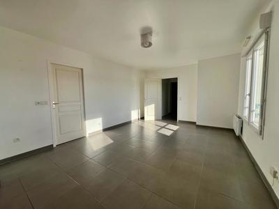 Studio - 31 m² - 2 pièces