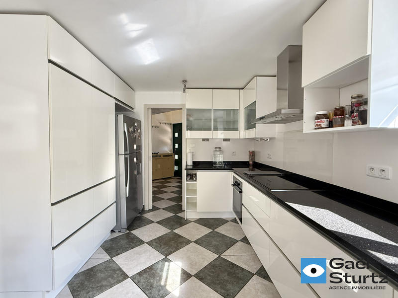 Maison contemporaine - 166 m² - 5 pièces