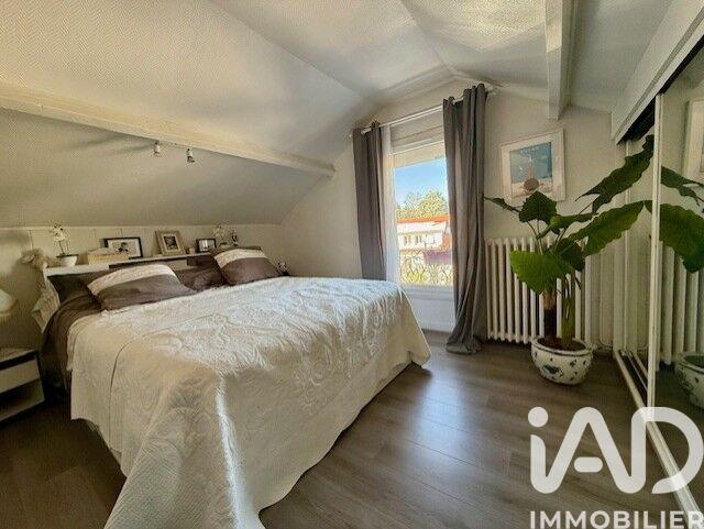 Maison - 82 m² - 5 pièces