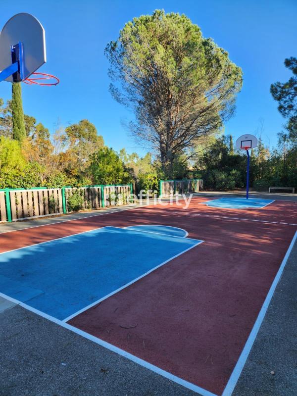 Villa - 82 m² - 5 pièces