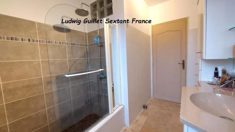 Maison - 123 m² - 4 pièces