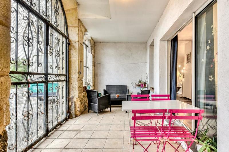 Appartement - 90 m² - 4 pièces