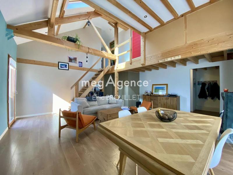 Maison - 135 m² - 6 pièces