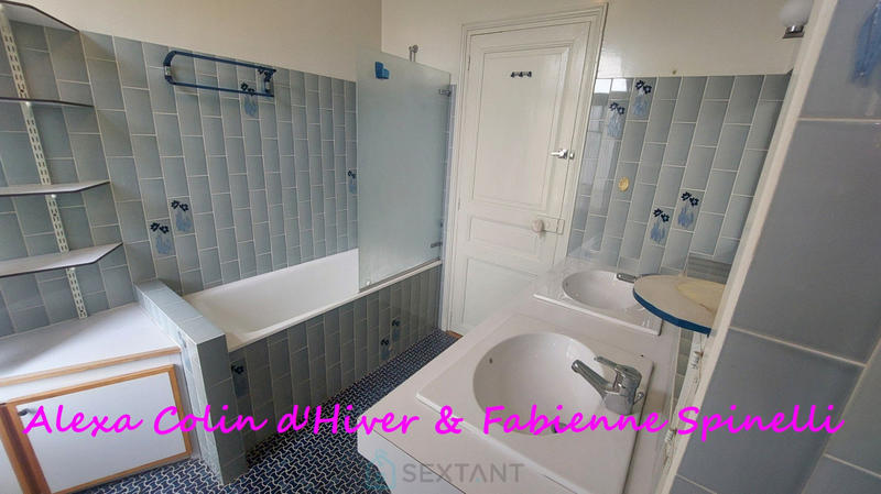 Maison - 98 m² - 5 pièces