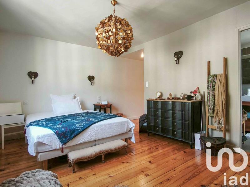 Maison de village - 190 m² - 9 pièces