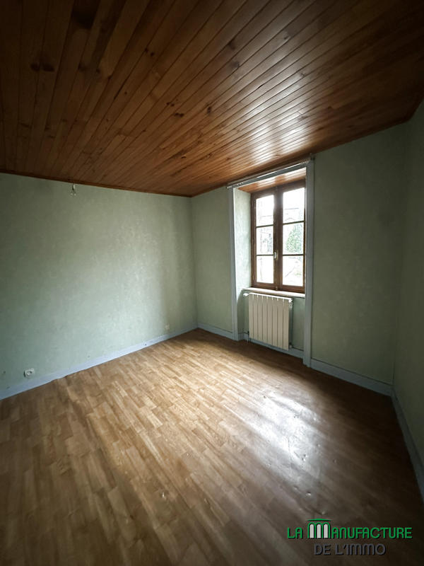 Maison - 130 m² - 7 pièces