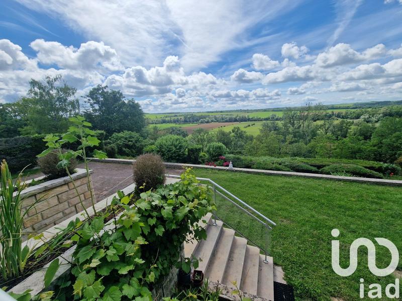 Maison de maîtres - 303 m² - 8 pièces