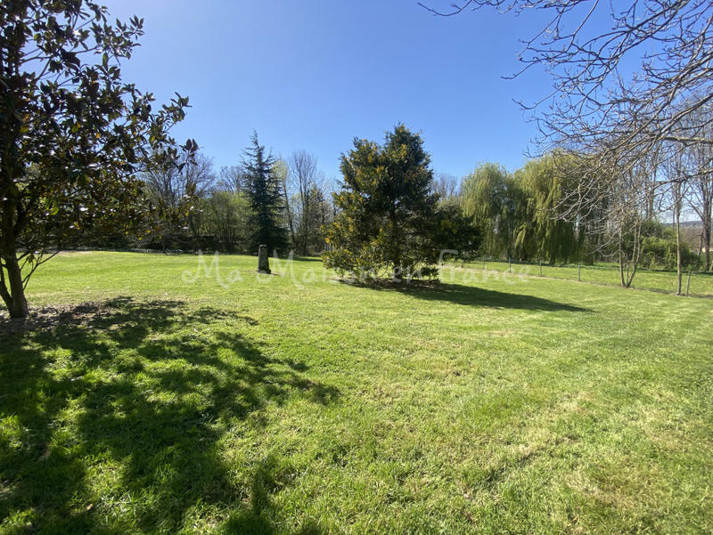 Maison - 156 m² - 8 pièces